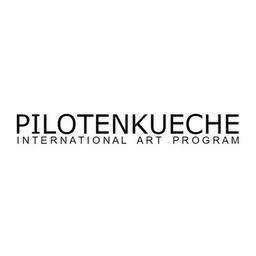 PILOTENKUECHE international art program Logo