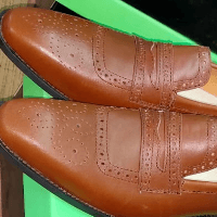 Khan leather shoes Logo