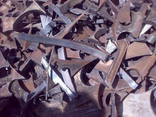 MSPlateCuttingScrap1.jpeg