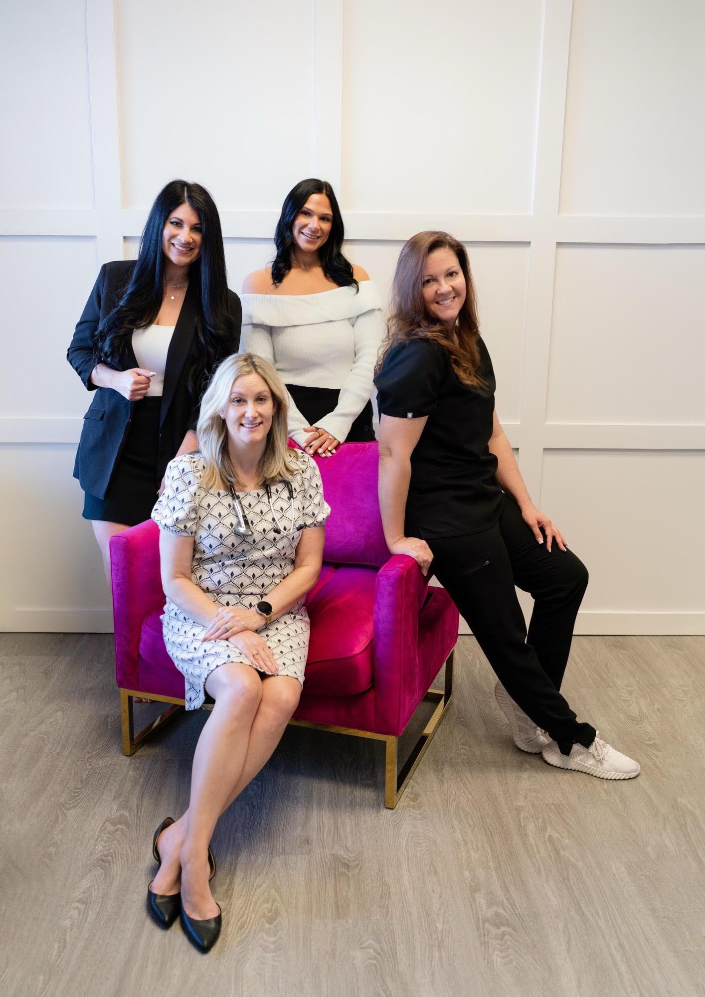 Advanced-wellness-md-doctors-teams.jpg
